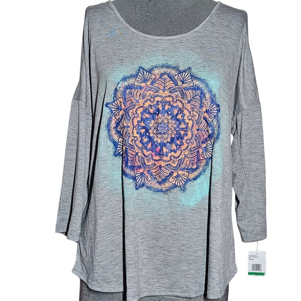 Jessica Simpson Open Shoulder Tee Size Large New with Tag